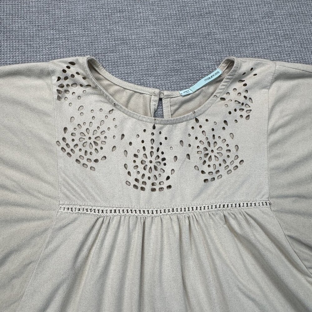Maurices Womens Beige Tan Eyelet Blouse Short Dolman Sleeves Keyhole Size Small - Picture 8 of 15